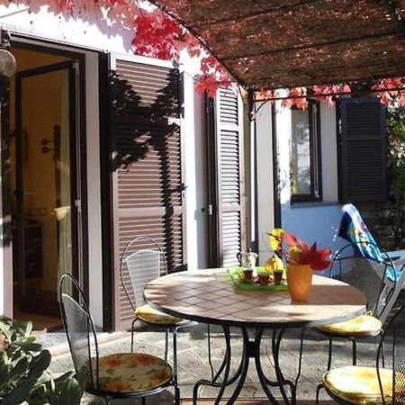 Casa Gialla Imperia Zewnętrze zdjęcie